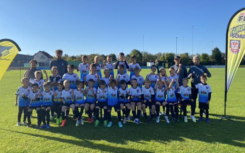Gruppenfoto der FFH Fußballschule 2026